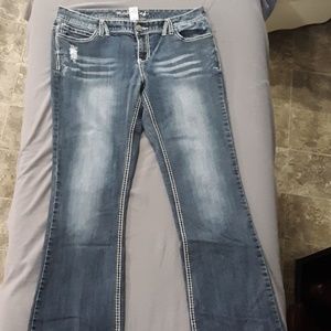 Maurices 11/12 Reg Jeans Wide Leg